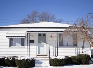 23743 Tuscany Ave, Eastpointe, MI 48021