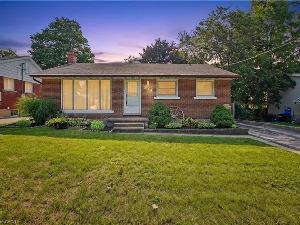209 Franklin St S, Kitchener, ON N2C 1R8