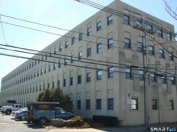 209 Judd Square #209, Wallingford, CT 06492