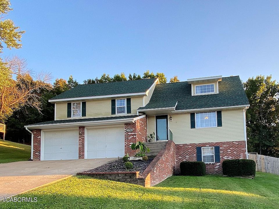 1st image of 4005 Randall Dr