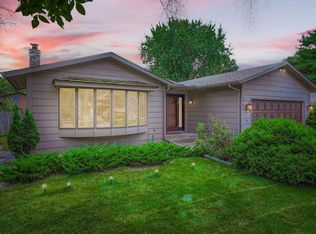 6705 80th Ave N, Brooklyn Park, MN 55445