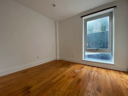 Rented by Compass | media 6