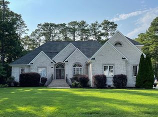 49 Pasture Rd, Poquoson, VA 23662