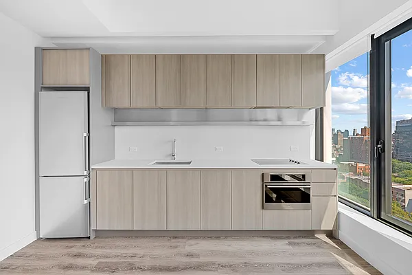 Rented by REAL New York | media 3