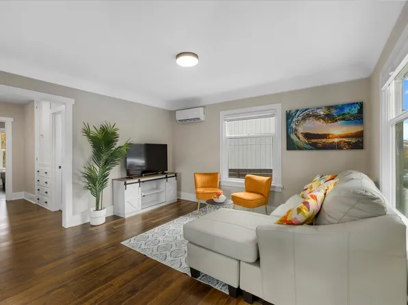 5536 S Avon St, Seattle, WA 98178