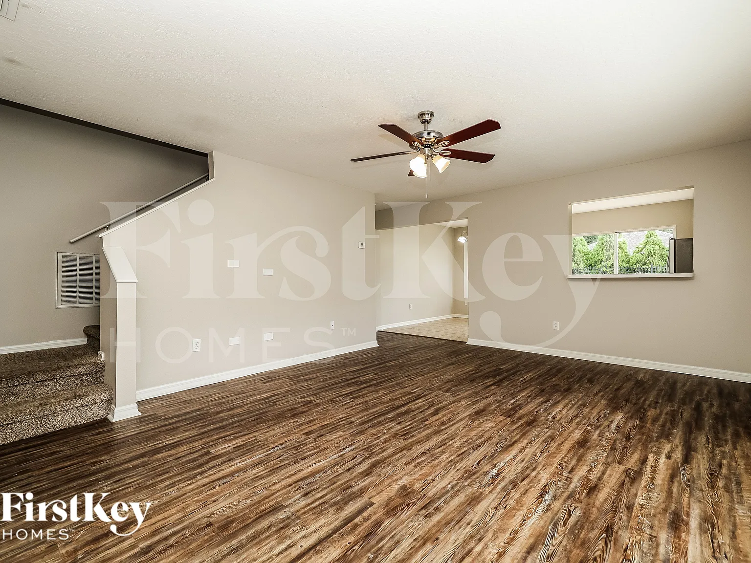 4 bed, 2.0 bath, 1612 sqft, $2,020 — Photo 3