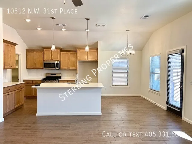 10512 NW 31st Pl — Photo 15
