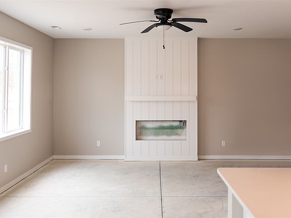 4th image of 625 W Wright Rd