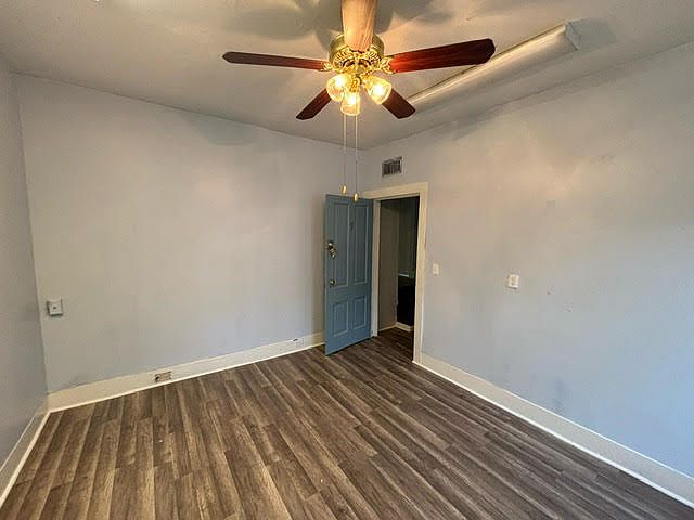 2nd image of 216 S 6th St #9