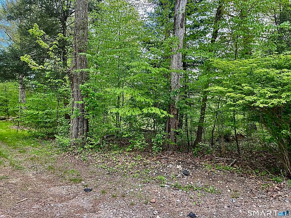 4th image of Meadow Brook Road