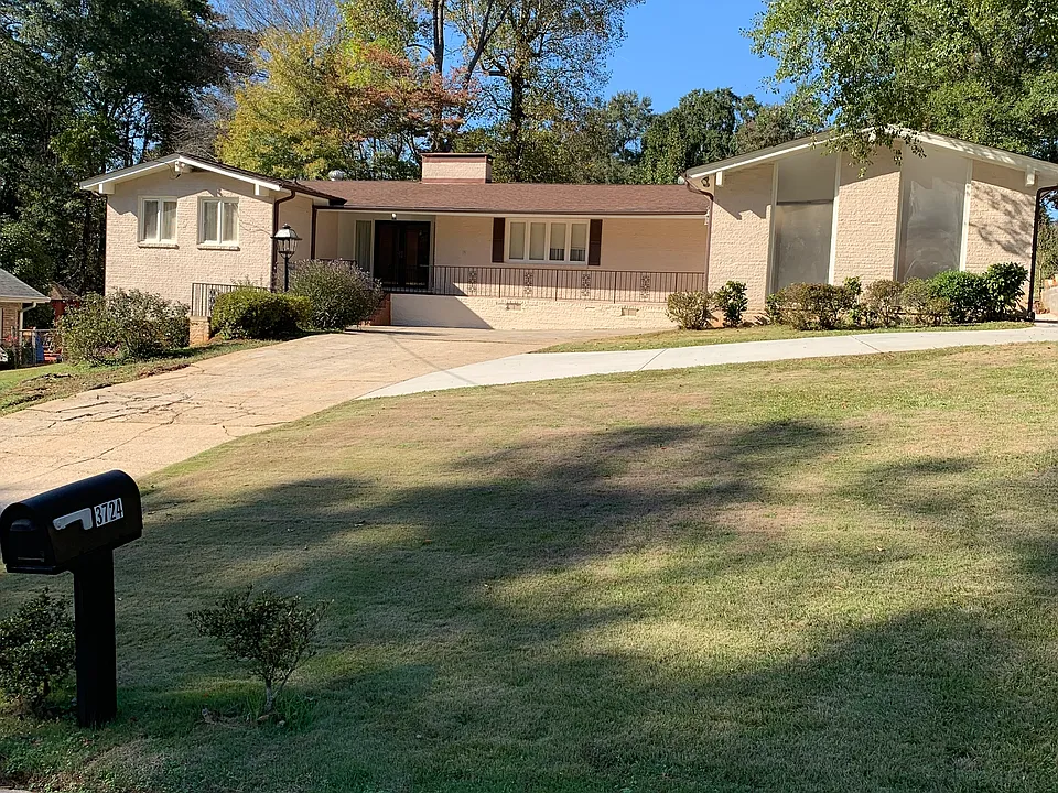 3724 Greentree Farms Dr
