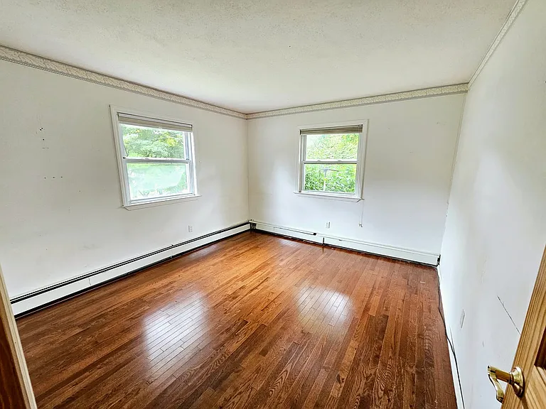 12 Nord Park Blvd — Photo 23