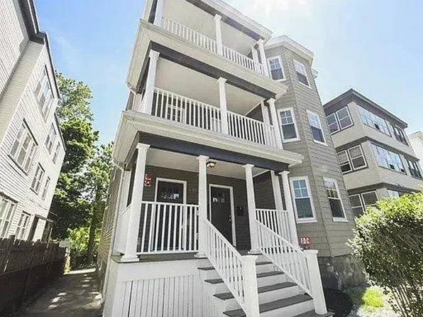 588 Adams St #2, Boston, MA 02122
