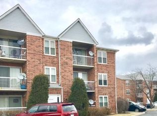 4175 Essex Ct, Glenview, IL 60025
