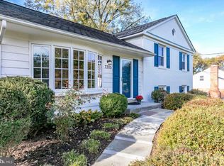 7305 Redd Rd, Falls Church, VA 22043