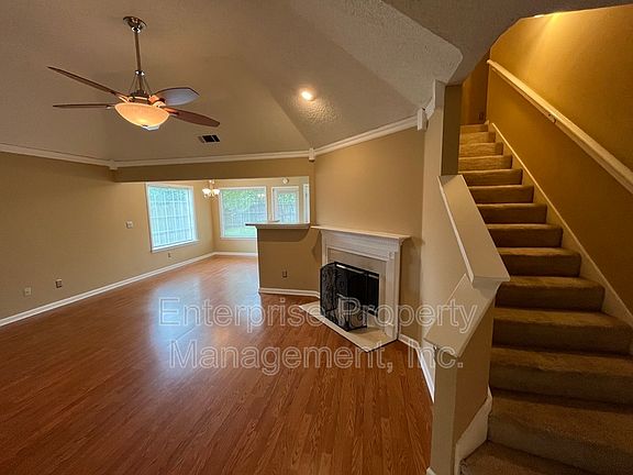 3rd image of 8642 Pantherburn Cir N