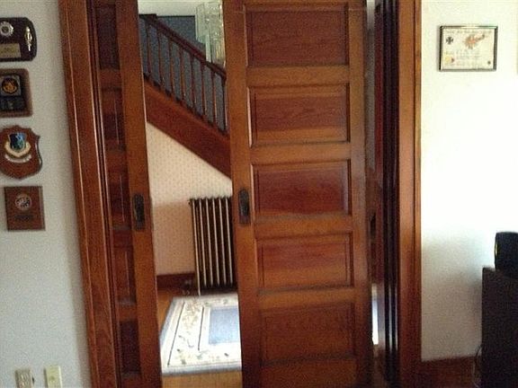 3rd image of 3612 E 5th St