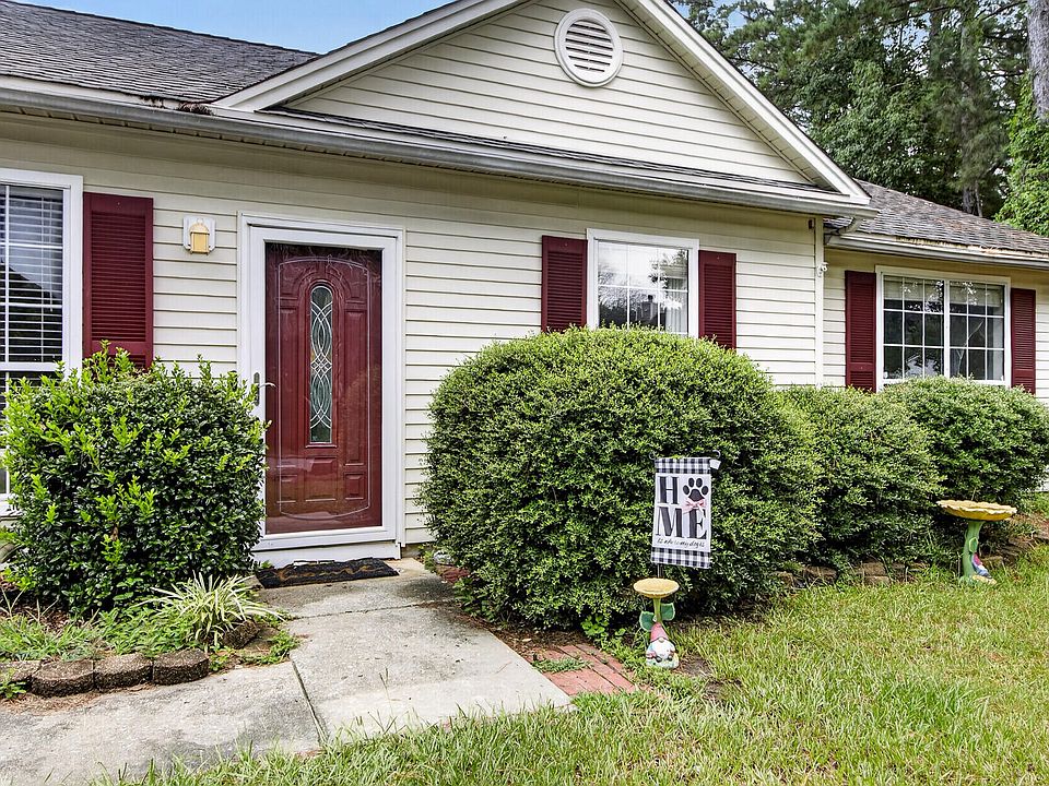 1st image of 433 Courtland Dr