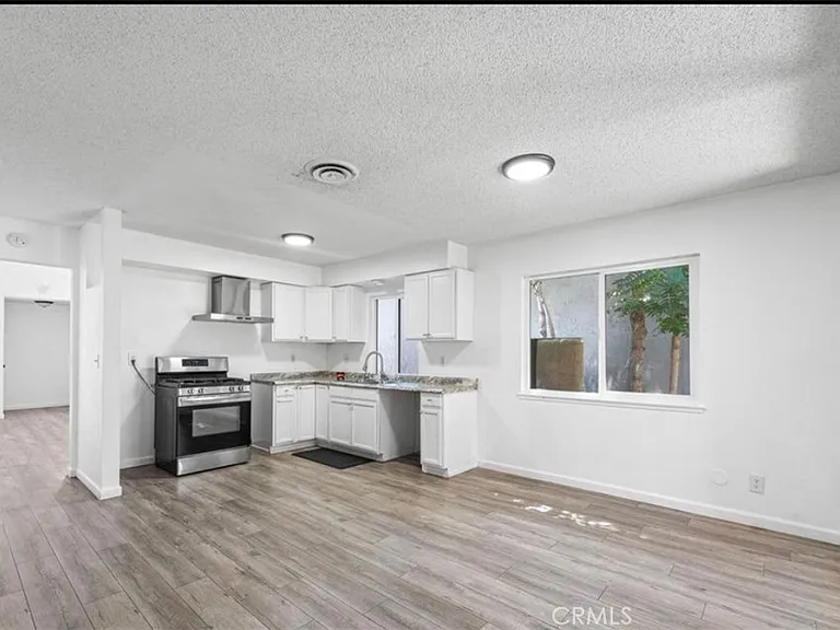 3140 E Avenue Q15 — Photo 4