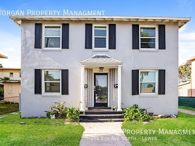 214 8th Ave N #LOWER — Photo 1