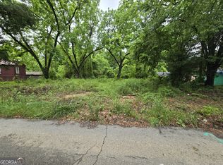 114 11th St, Barnesville, GA 30204