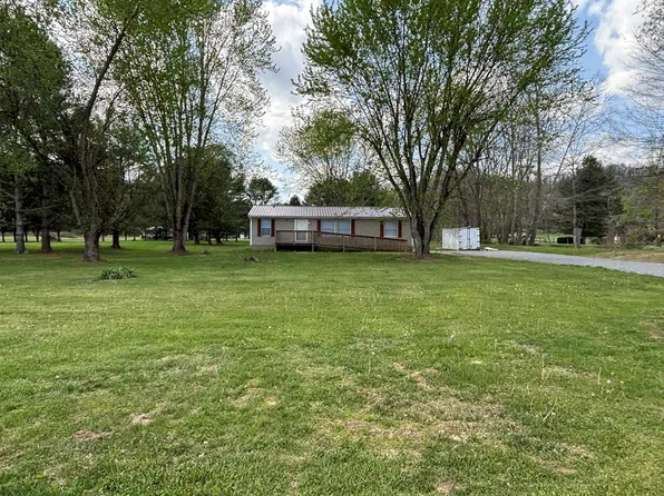 28417 State Route 327, Londonderry, OH 45647