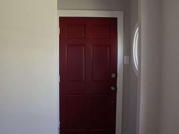 2nd image of 318 Bailey Ave