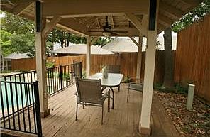 4th image of 3805 Yachtclub Dr