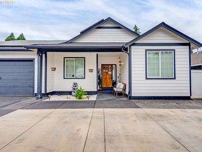 885 N Cascade Dr, Woodburn, OR, 97071