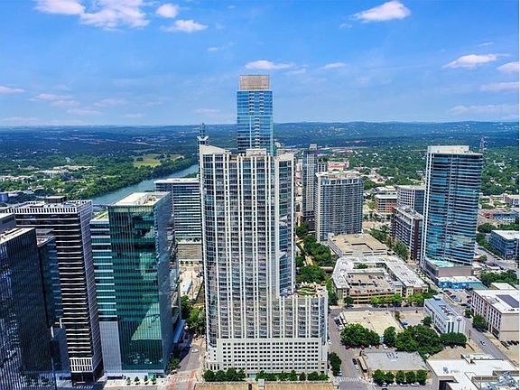4th image of 2405-360 Nueces St #2405
