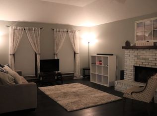 4231 Berkeley Dr, Sheffield Village, OH 44054