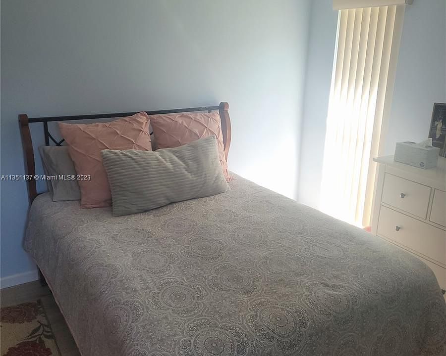 1st image of 8588 NW 2nd Mnr
