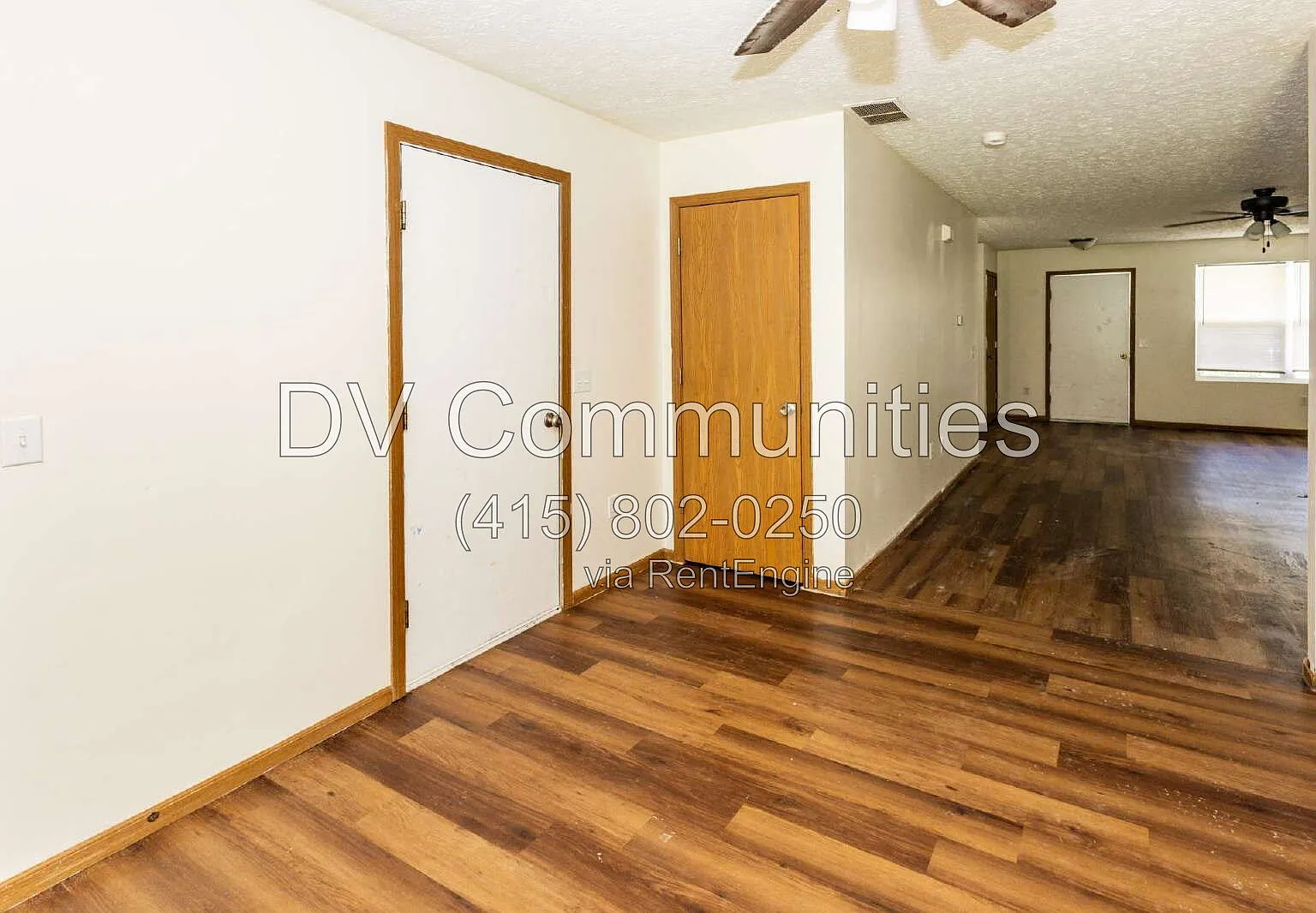 3 bed, 1.5 bath, 1380 sqft, $1,800 — Photo 4
