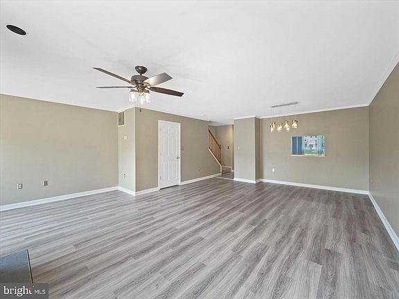 4th image of 6648 E Beach Dr