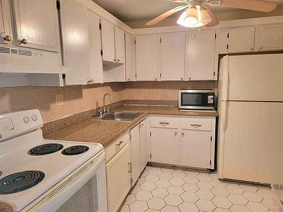 2nd image of 8260 SW 24th Street #6112