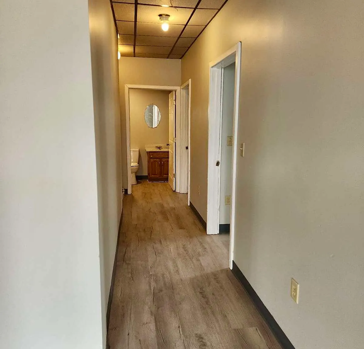 3 bed, 1200 sqft, $1,250 — Photo 4