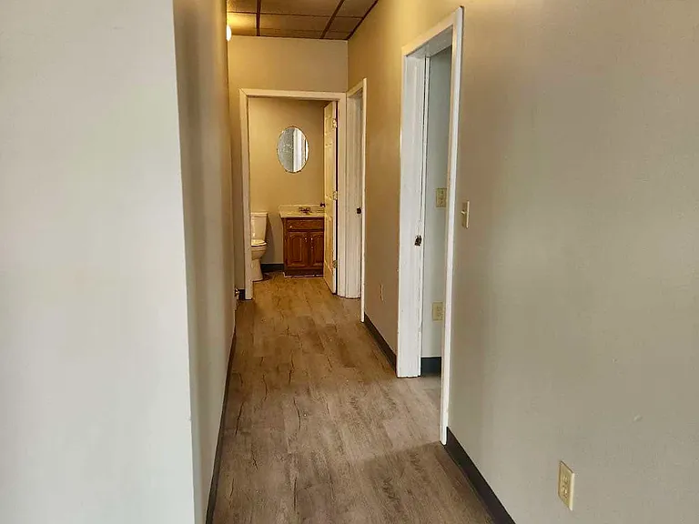 11 Tompkins St #1 — Photo 4