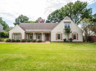 1333 Poplar Ridge Dr, Memphis, TN 38120