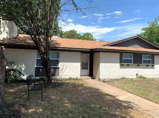 5515 Knights Ct, Lake Dallas, TX 75065