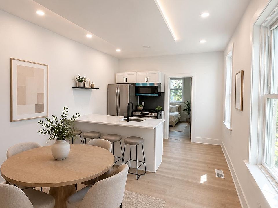 1st image of 1410 S 52nd St #1