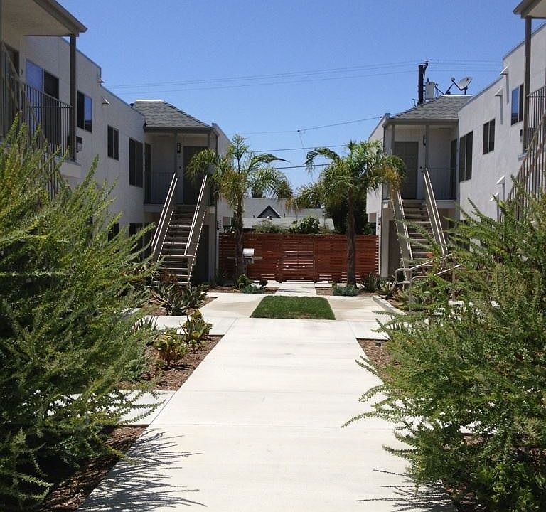 2nd image of 4644 Mississippi St APT 03