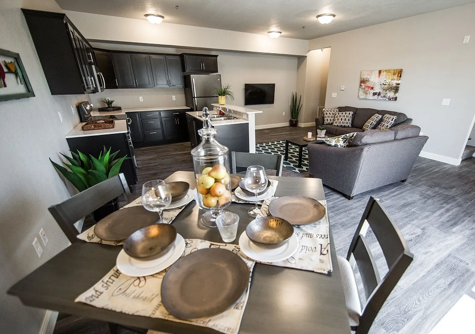 Legacy Condos — Photo 2