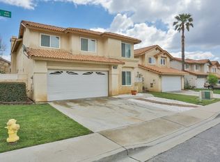 6583 Sonoma Ave, Fontana, CA 92336