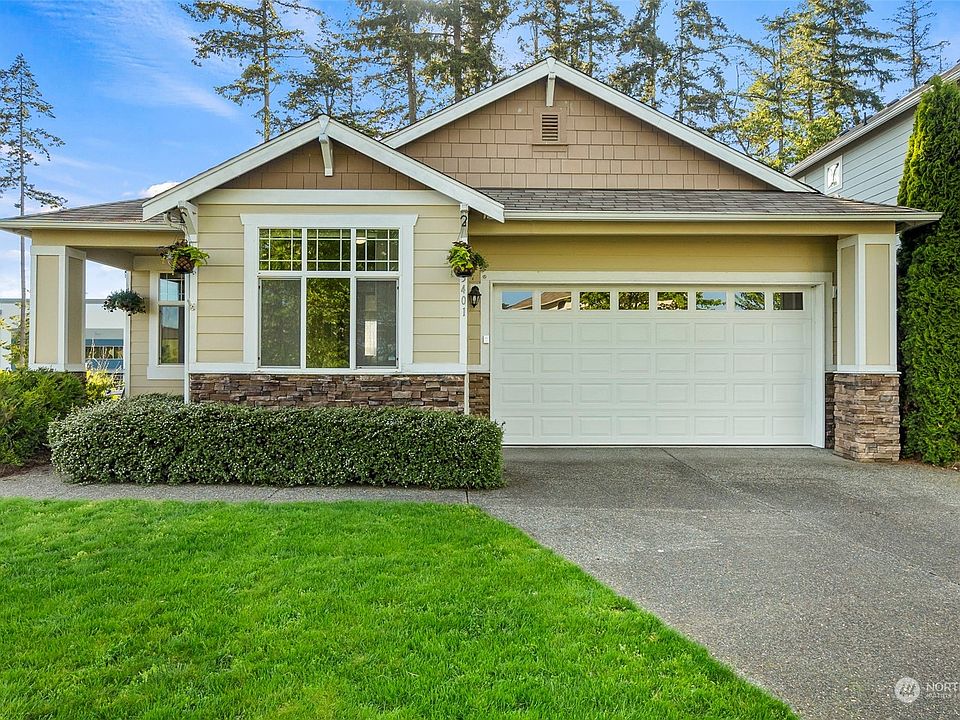 1st image of 3401 Lanyard Drive NE