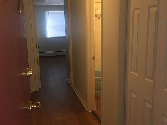4th image of 1331 N Downing St APT 304
