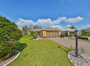 1123 Emerald Dunes Dr, Sun City Center, FL 33573
