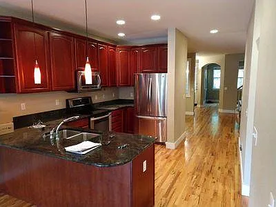 2061 S Columbine St — Photo 7