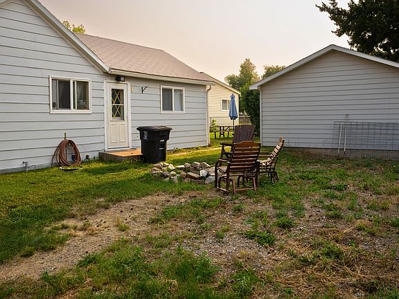 3rd image of 2512 S Main St