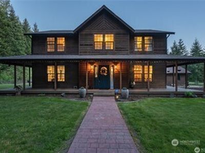 12631 123rd Avenue SE, Rainier, WA, 98576