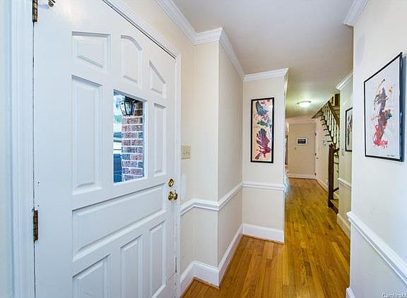 5th image of 7441 Newmans Ln
